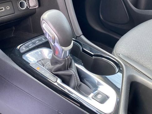 Certified 2023 Buick Encore GX Select image 13