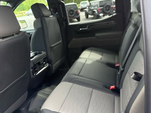 New 2026 Chevrolet Silverado 1500 ZR2 w/ LPO, Dark Essentials Package AWD/4WD image 15