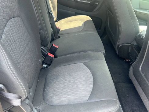 Used 2017 Chevrolet Traverse LT w/ Style and Technology Package AWD/4WD image 24