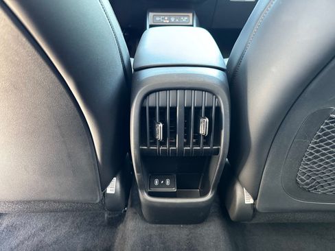 Used 2024 Hyundai Kona Limited AWD/4WD image 17