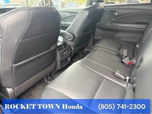 Used 2021 Honda Pilot Special Edition image 10