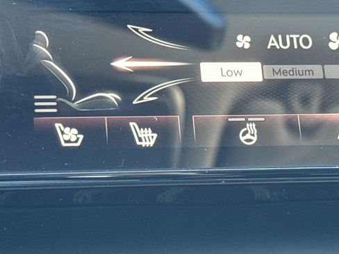 Used 2021 Genesis GV80 3.5T image 14