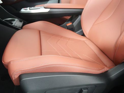 New 2026 BMW X1 xDrive28i AWD/4WD image 9