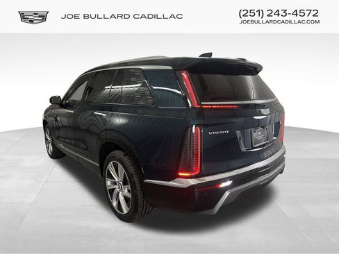 New 2026 Cadillac Vistiq Luxury w/ LPO, Floor Liner Package image 4