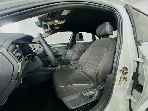 Used 2023 Volkswagen Jetta Sport image 13