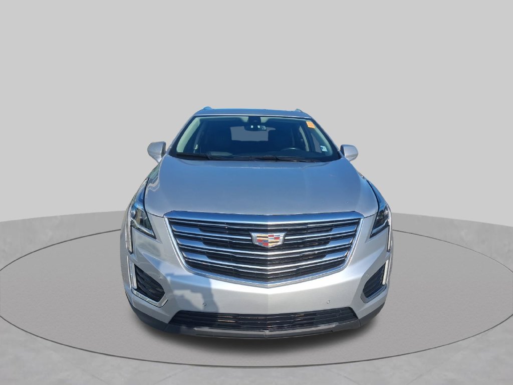 Used 2018 Cadillac XT5 Premium Luxury AWD/4WD image 2
