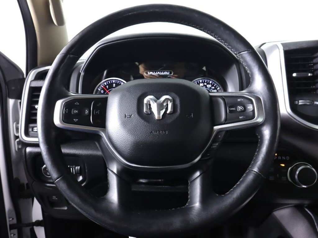 Used 2019 RAM 1500 Big Horn AWD/4WD image 12