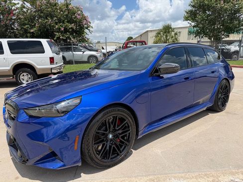 Used 2026 BMW M5 Touring AWD/4WD image 7