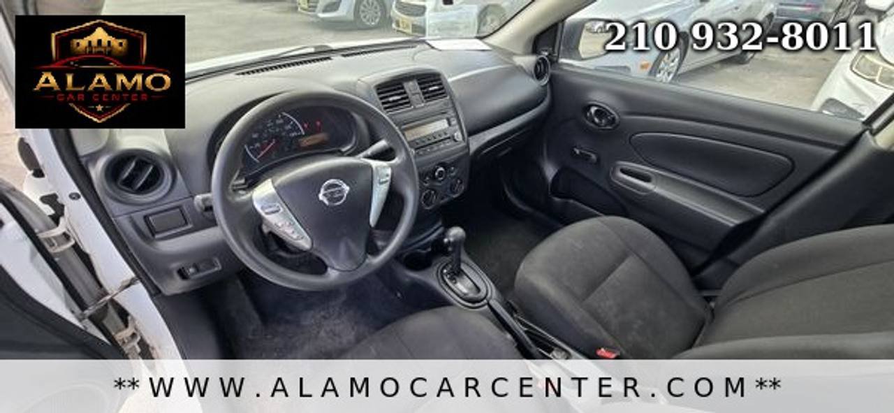 Used 2015 Nissan Versa S Plus FWD image 28