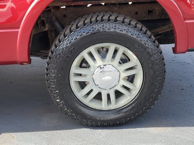Used 2013 Ford F150 Lariat w/ Mid Equipment Group AWD/4WD image 7