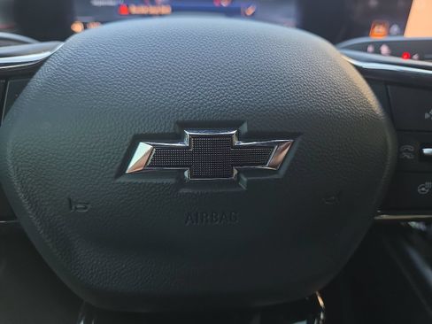 Used 2025 Chevrolet Traverse RS AWD/4WD image 22