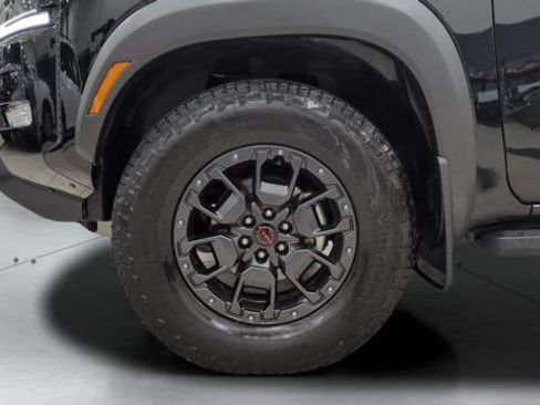 Used 2024 Nissan Frontier PRO-4X w/ Pro Premium Package AWD/4WD image 27