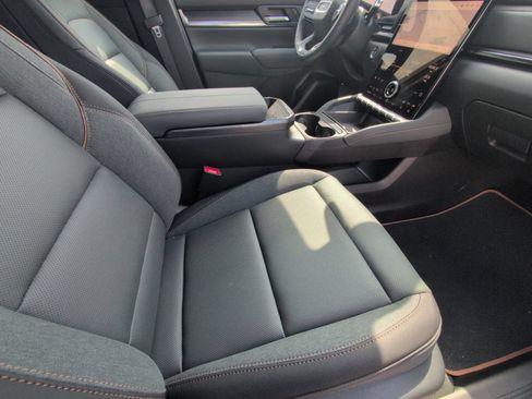 New 2026 GMC Terrain AT4 AWD/4WD image 30
