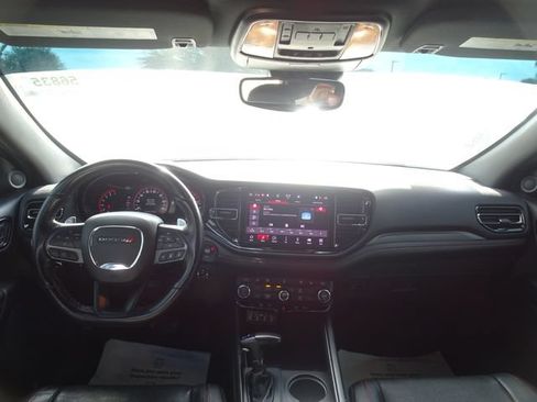 Used 2023 Dodge Durango GT RWD image 11