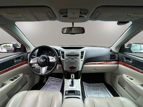 Used 2010 Subaru Outback 3.6R Limited AWD/4WD image 11