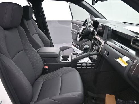New 2026 Toyota Tacoma SR5 image 27