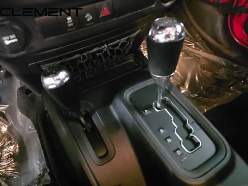 Used 2017 Jeep Wrangler Unlimited Sport w/ Max Tow Package image 17