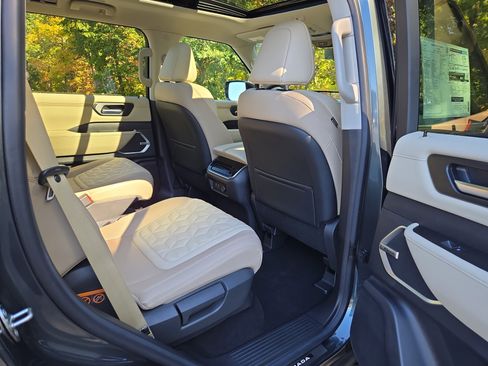 New 2026 Nissan Armada Platinum w/ Convenience Package image 17