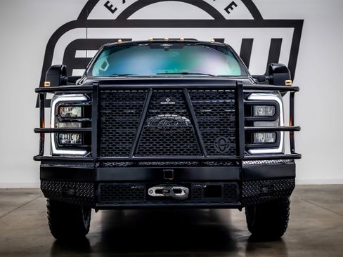 Used 2024 Ford F250 Lariat w/ Tremor Off-Road Package AWD/4WD image 4