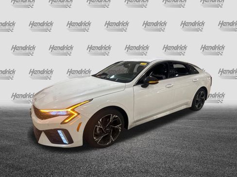 Used 2025 Kia K5 GT-Line AWD/4WD image 3