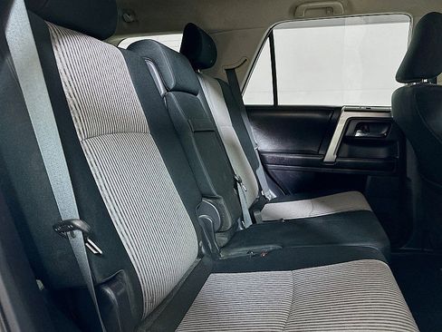 Used 2016 Toyota 4Runner 4d SUV RWD SR5 image 24