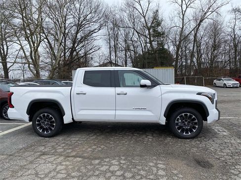 New 2026 Toyota Tundra Limited image 2