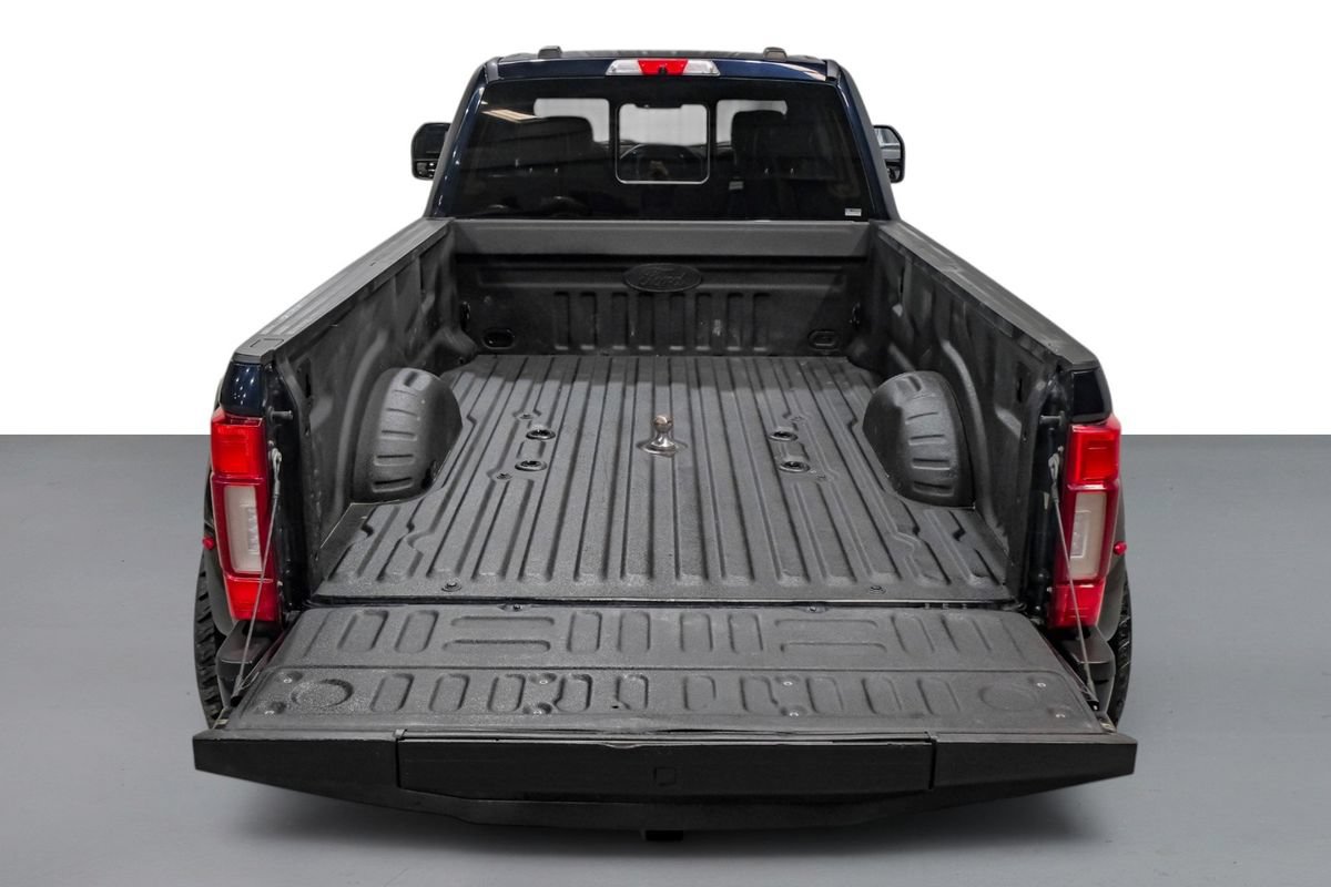 Used 2022 Ford F450 Platinum w/ FX4 Off-Road Package AWD/4WD image 60