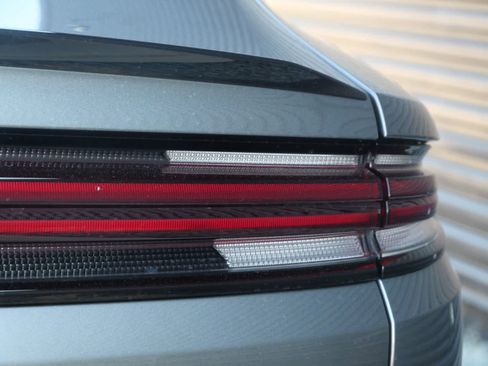 New 2026 Porsche Cayenne S image 8