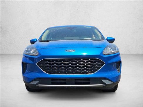 Used 2020 Ford Escape SE FWD image 2