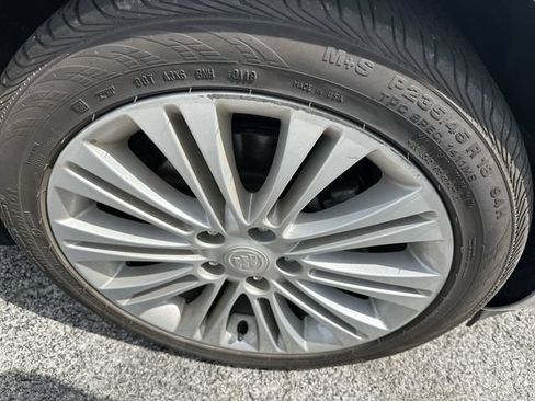Used 2013 Buick Verano Convenience FWD image 21