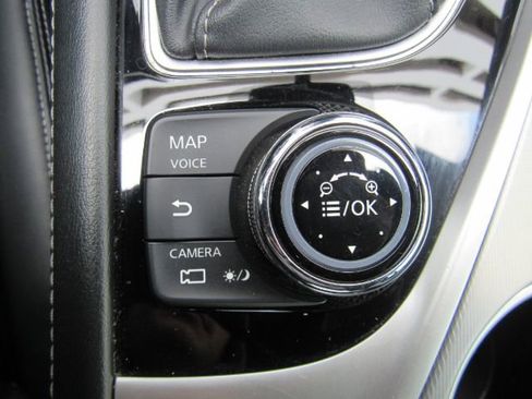 Used 2022 INFINITI Q60 3.0t Luxe w/ Essential Package image 42