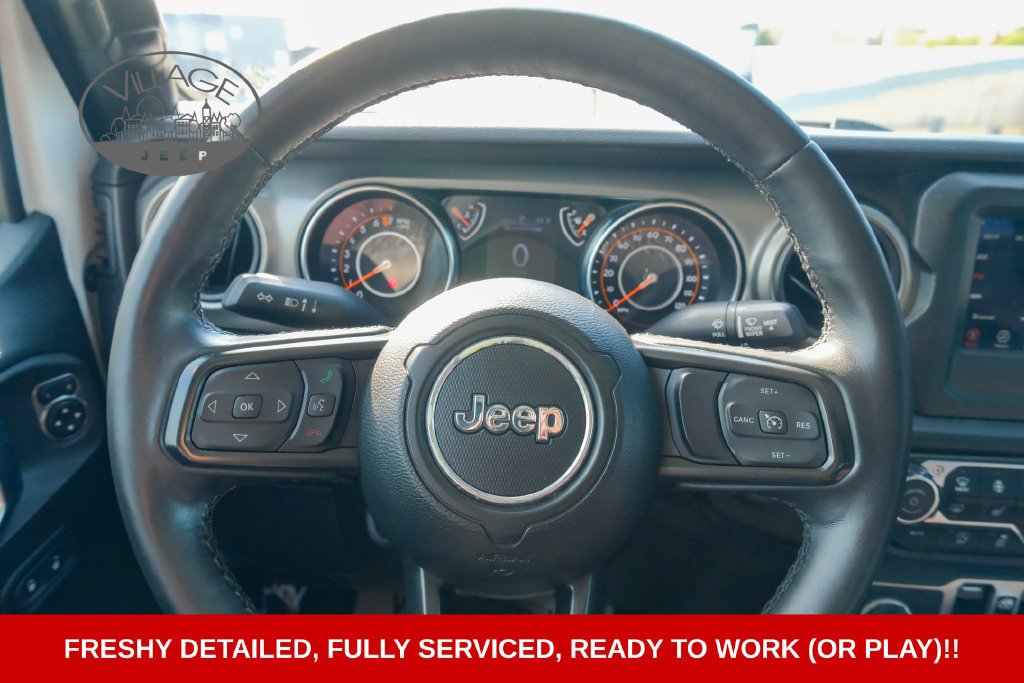 Used 2022 Jeep Gladiator Sport AWD/4WD image 17
