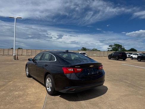 Used 2024 Chevrolet Malibu LS FWD image 17