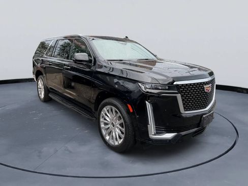 Used 2023 Cadillac Escalade ESV Premium Luxury AWD/4WD image 7