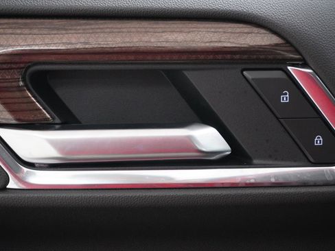 New 2026 Chevrolet Silverado 1500 LT w/ Texas Edition Plus RWD image 12