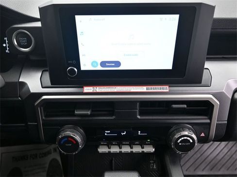 Used 2025 Toyota 4Runner SR5 image 15