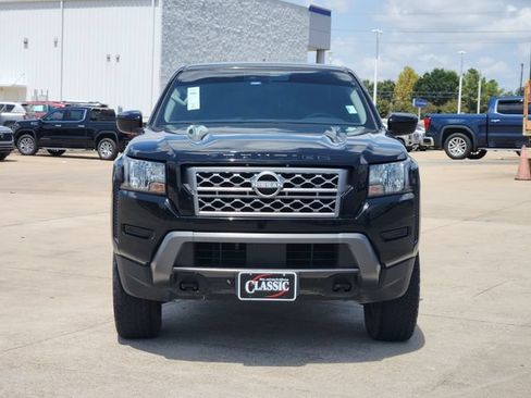 Used 2024 Nissan Frontier SV AWD/4WD image 2