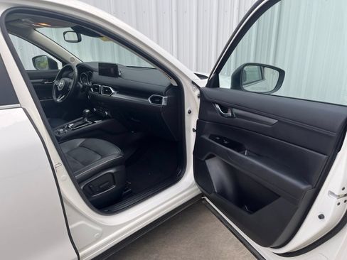 Used 2025 MAZDA CX-5 AWD 2.5 S w/ Preferred Package image 16