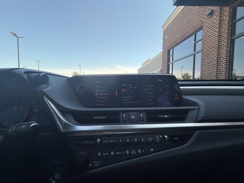 Used 2019 Lexus ES 350 F Sport w/ Accessory Package 2 FWD image 24