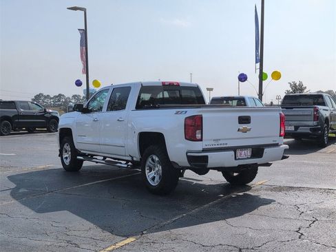 Used 2017 Chevrolet Silverado 1500 LTZ Z71 w/ LTZ Plus Package image 6