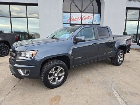 Used 2020 Chevrolet Colorado Z71 image 3