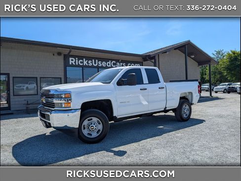 Used 2018 Chevrolet Silverado 2500 W/T RWD image 1