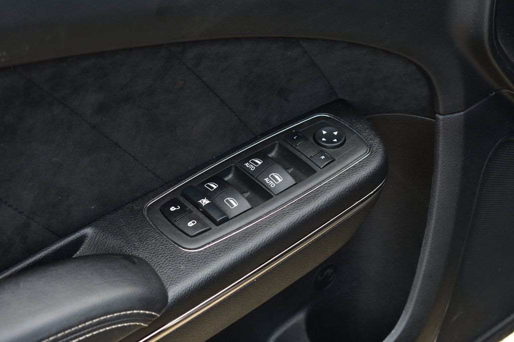 Used 2022 Dodge Charger SRT Hellcat w/ Harman/Kardon Audio Group RWD image 15