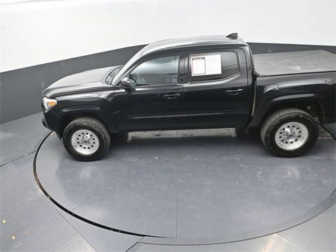 Used 2020 Toyota Tacoma 4x4 Double Cab image 12
