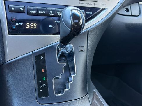 Used 2013 Lexus RX 450h AWD w/ Navigation Pkg image 23