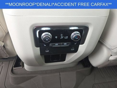 Used 2024 GMC Yukon Denali AWD/4WD image 44
