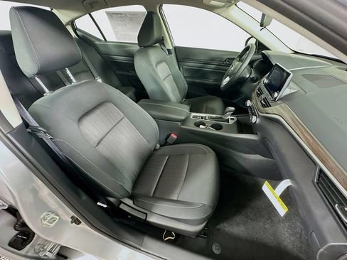 New 2026 Nissan Altima 2.5 SV AWD/4WD image 33