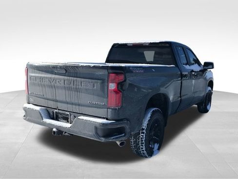 Certified 2019 Chevrolet Silverado 1500 Custom Trail Boss w/ Custom Convenience Package image 2