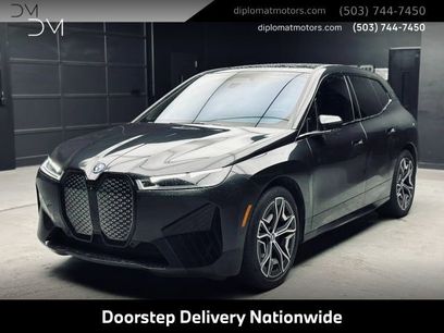 Used 2023 BMW iX xDrive50 w/ Ultimate Package 2
