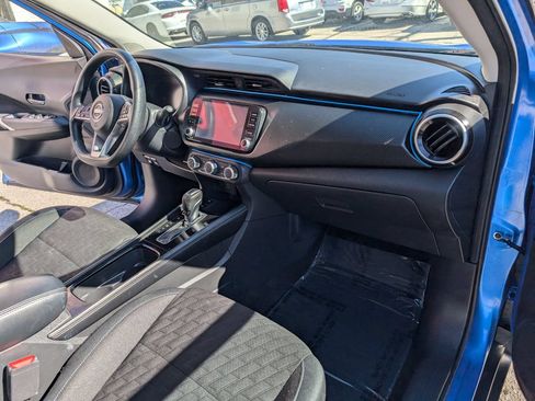 Used 2024 Nissan Kicks SV FWD image 13